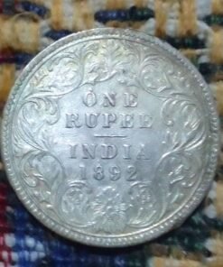 Silver coin of 1982 made in back side Victoria empress with image
