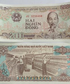 VIETNAM - 2000 DONG - UNC & MINT CONDITION