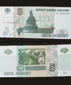 Russia 5 Rubles Banknote 1997 UNC Condition Novgorod Monument Kremlin RARE