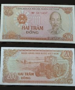 Vietnam 200 Dong Banknote 1987 UNC Condition Ho Chi Minh & Agricultural Tractor RARE